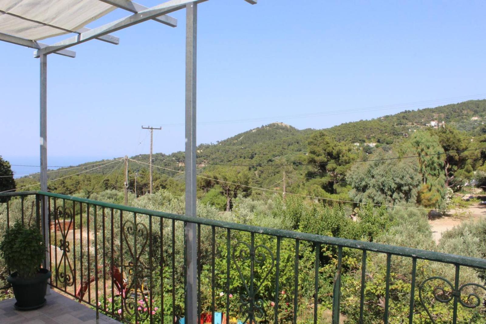 Sergi Apartment Raches (Ikaria)