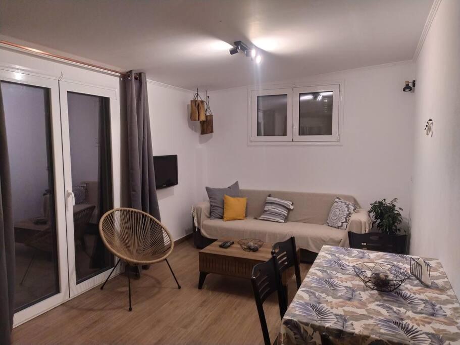 Sergi Apartment *